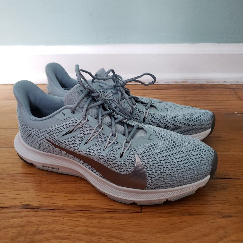 Nike Quest Running Shoes *BRAND NEW*